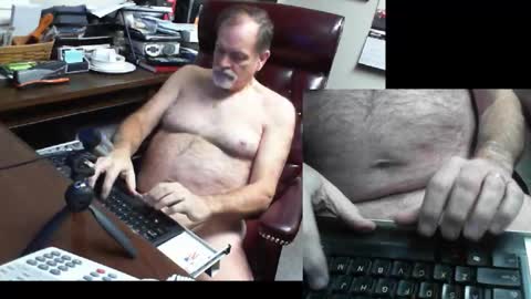 Snapshot of spitfire1964 chatting on 03-07-25, 10:54 Spitfire online show from 03-07-25, 10:54