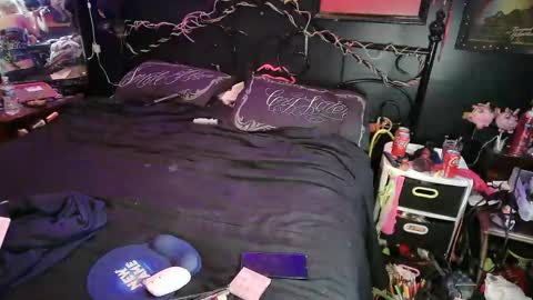 Snapshot of splashh_queen420 chatting on 02-15-26, 02:08 Daddy His Splash Queen online show from 02-15-26, 02:08