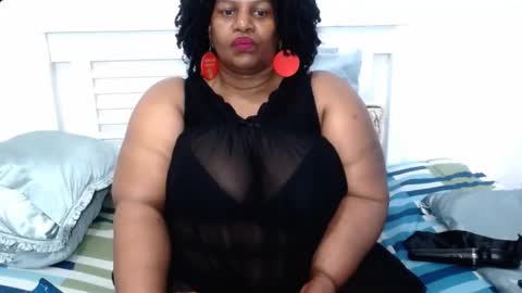 Snapshot of splendidtalitha chatting on 10-16-25, 07:20 SplendidTalitha online show from 10-16-25, 07:20