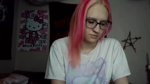 Snapshot of spoiledprincess4 chatting on 11-08-25, 11:21 spoiledprincess4 online show from 11-08-25, 11:21