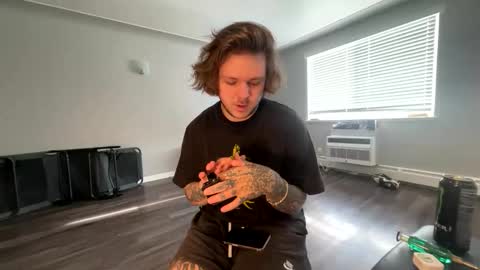 sportsfreak1619 online show from 11-25-25, 07:03