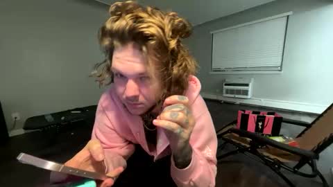 sportsfreak1619 online show from 12-22-25, 10:12