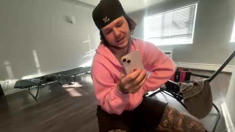 sportsfreak1619 online show from 12-22-25, 10:18