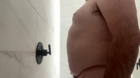 sprtsnut33 online show from 10-18-25, 04:41