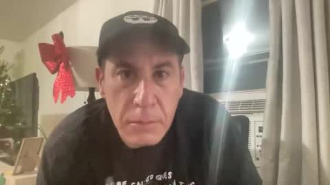 spun4feet online show from 12-15-25, 07:56