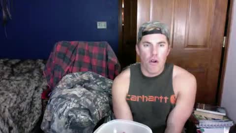 Snapshot of spun_redneck chatting on 01-08-26, 12:13 Spun Redneck online show from 01-08-26, 12:13