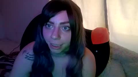 Snapshot of spunfoxxx chatting on 10-16-25, 06:42 spunfoxxx online show from 10-16-25, 06:42