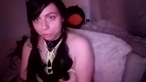 Snapshot of spunfoxxx chatting on 10-18-25, 02:03 spunfoxxx online show from 10-18-25, 02:03