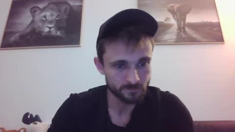 Snapshot of spyco82 chatting on 02-23-25, 05:39 spyco82 online show from 02-23-25, 05:39