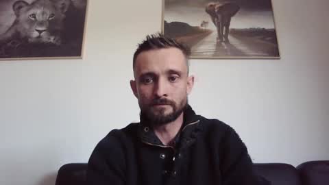 Snapshot of spyco82 chatting on 03-07-25, 01:40 spyco82 online show from 03-07-25, 01:40