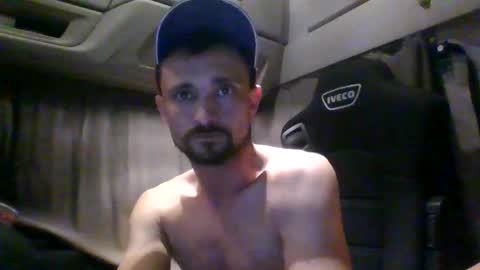 spyco82 online show from 11-20-25, 07:13