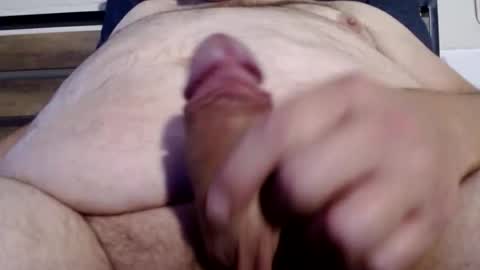 Snapshot of spyderdan chatting on 10-27-25, 03:32 c2c online show from 10-27-25, 03:32