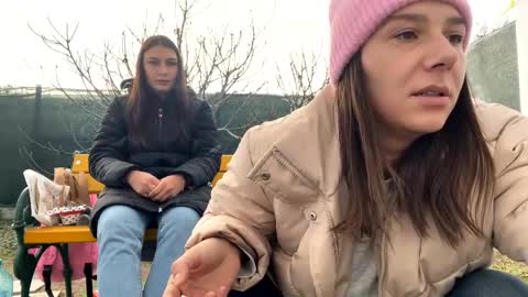 My name is Maya Lush is activeThere are legends that in this room all your wishes can come true  Private is Open online show from 12-18-24, 01:12