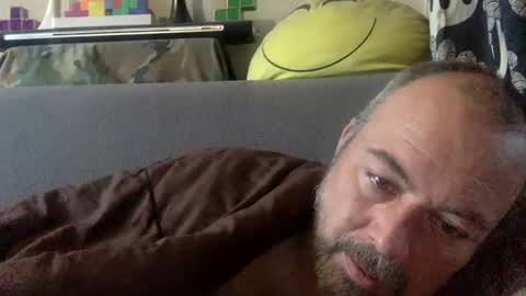 Snapshot of srekos38 chatting on 01-05-25, 07:49 srekos38 online show from 01-05-25, 07:49