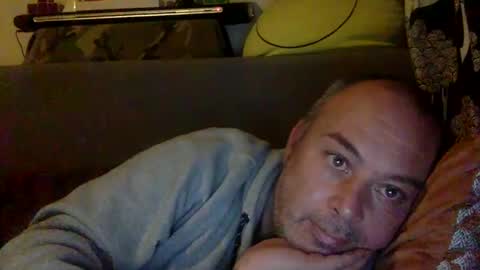 Snapshot of srekos38 chatting on 01-05-25, 08:10 srekos38 online show from 01-05-25, 08:10