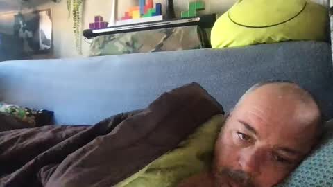 Snapshot of srekos38 chatting on 10-08-25, 08:56 srekos38 online show from 10-08-25, 08:56