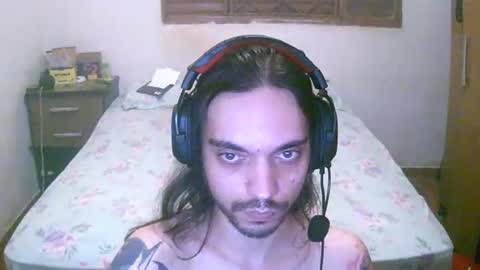 Snapshot of srfortunes chatting on 10-19-25, 06:47 srfortunes online show from 10-19-25, 06:47