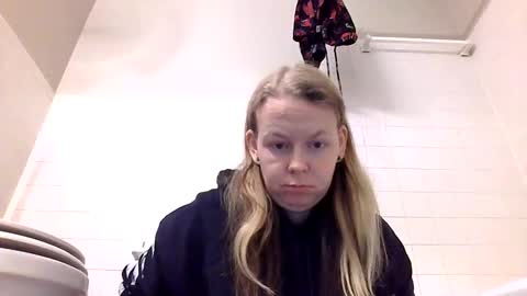 sriley386444137 online show from 12-18-24, 06:03