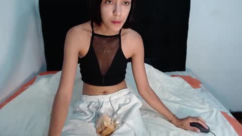 .          . online show from 10-02-25, 12:01
