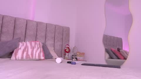 samantha online show from 12-13-25, 07:53