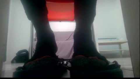 ssenzo online show from 02-18-25, 08:25