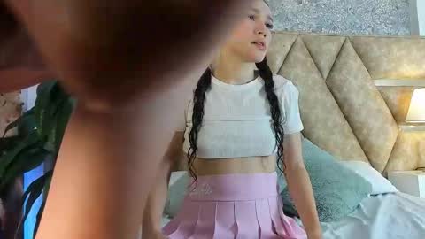 Snapshot of ssexcouple chatting on 10-23-25, 04:17 Try my private online show from 10-23-25, 04:17