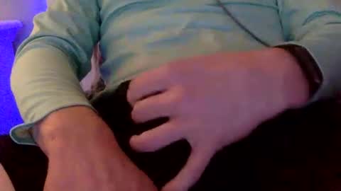 HIM online show from 02-16-26, 11:01