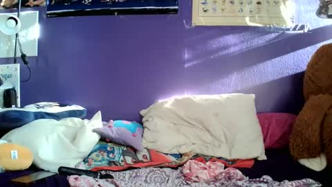 Snapshot of staceesparklezxxx chatting on 12-13-24, 06:59 Stacee online show from 12-13-24, 06:59