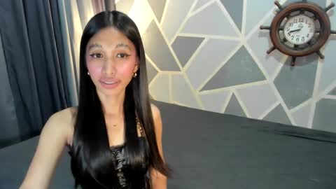Snapshot of staceycummer chatting on 02-24-25, 07:33 staceycummer online show from 02-24-25, 07:33