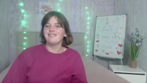 Snapshot of staceylex chatting on 10-13-25, 05:40 Stacey online show from 10-13-25, 05:40