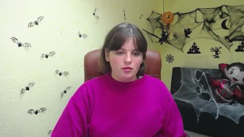 Snapshot of staceylex chatting on 10-18-25, 05:43 Stacey online show from 10-18-25, 05:43