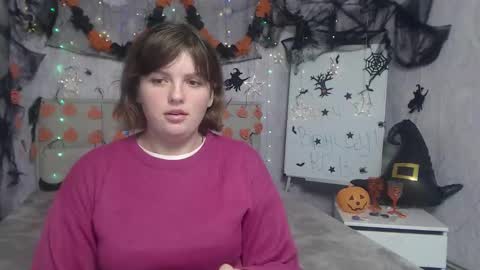 Snapshot of staceylex chatting on 10-27-25, 06:39 Stacey online show from 10-27-25, 06:39