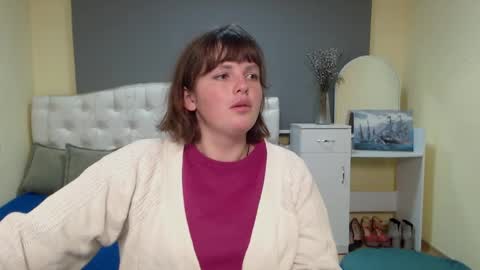 Snapshot of staceylex chatting on 11-09-25, 06:44 Stacey online show from 11-09-25, 06:44