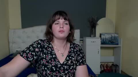 Snapshot of staceylex chatting on 11-09-25, 06:50 Stacey online show from 11-09-25, 06:50