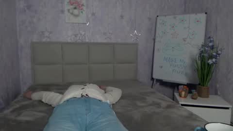 Snapshot of staceylex chatting on 11-10-25, 06:56 Stacey online show from 11-10-25, 06:56