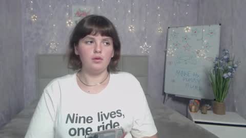 Snapshot of staceylex chatting on 11-11-25, 06:35 Stacey online show from 11-11-25, 06:35