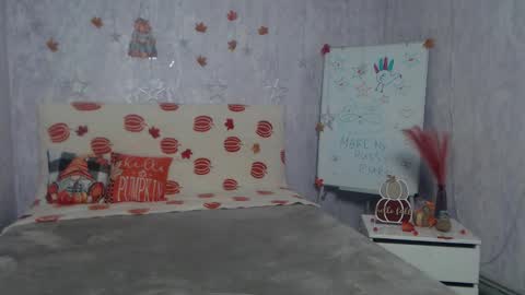 Snapshot of staceylex chatting on 11-14-25, 07:07 Stacey online show from 11-14-25, 07:07