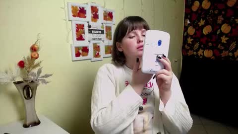 Snapshot of staceylex chatting on 11-20-25, 07:08 Stacey online show from 11-20-25, 07:08