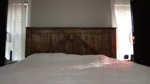 Snapshot of stacirider3 chatting on 11-17-25, 03:40 Staci Rider online show from 11-17-25, 03:40