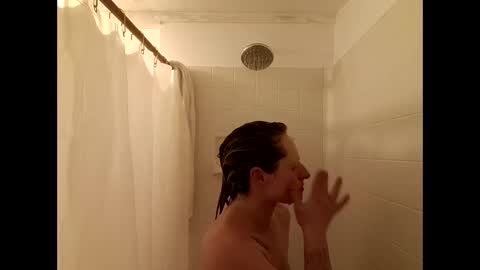 Snapshot of stacisavige chatting on 01-11-25, 09:25 Sinserity online show from 01-11-25, 09:25