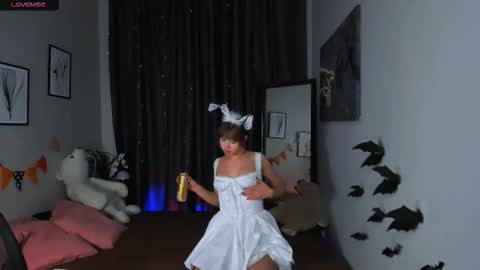 Stacy online show from 10-25-25, 02:35