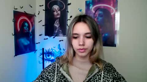 Stacy online show from 10-20-25, 12:27