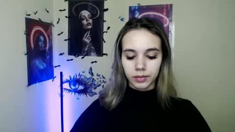 Stacy online show from 11-17-25, 07:14