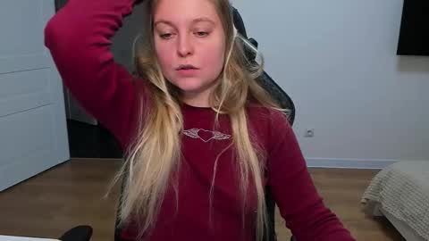 Stacy  online show from 11-13-25, 11:42