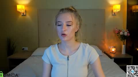 Stacy Mon Tue Wed Thu Fri Sun GMT GMT 3 1000am - 0400pm  online show from 11-26-25, 09:21