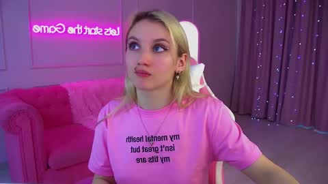 StacyEvances online show from 11-14-25, 06:45