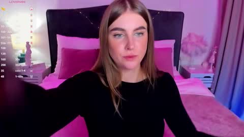 Stacy online show from 11-08-25, 06:35