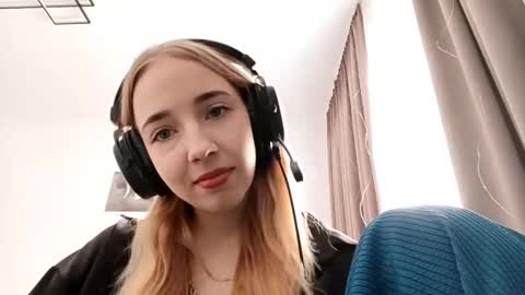 Mila online show from 02-18-26, 06:09