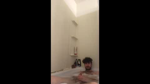 Snapshot of stamage75 chatting on 04-16-26, 08:04 stamage75 online show from 04-16-26, 08:04