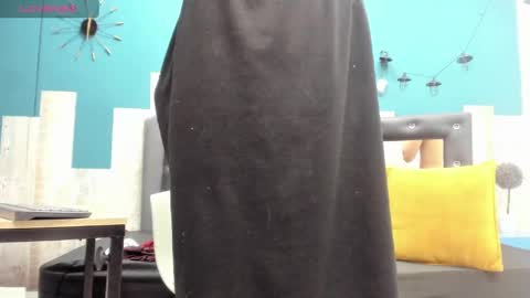 Snapshot of stanlycupper333 chatting on 02-08-25, 01:22 Stanly online show from 02-08-25, 01:22